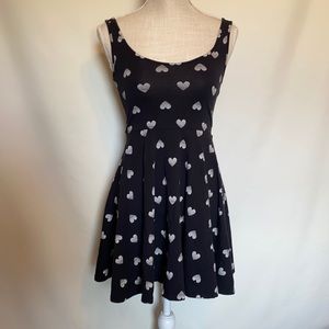 Aeropostale XS Black and white heart dress